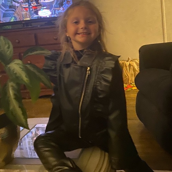 Meet your Posher, Lynne - Picture 15 of 16